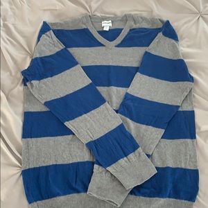 Men’s old navy sweater